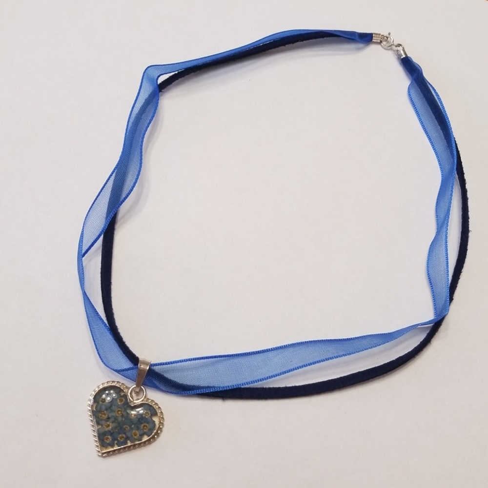 Floral Heart Choker